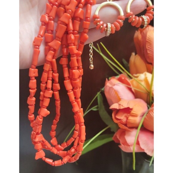 Chico's Faux Coral Chunky Multi Strand Beaded Elegant Necklace & Earrings - Picture 8 of 8
